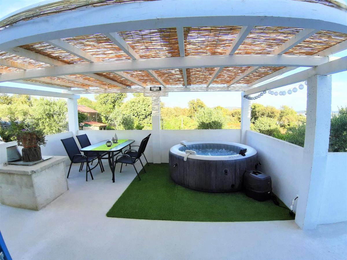 Apartment Svilan - Terrace With Sea View And Nature Zecevo Luaran gambar